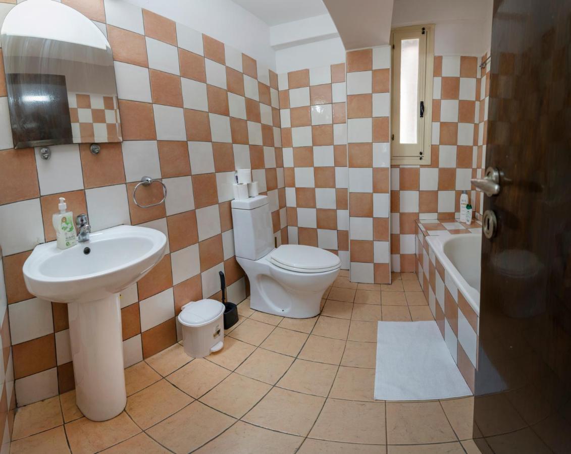 Private Room In Shared Flat Nikozja Zewnętrze zdjęcie