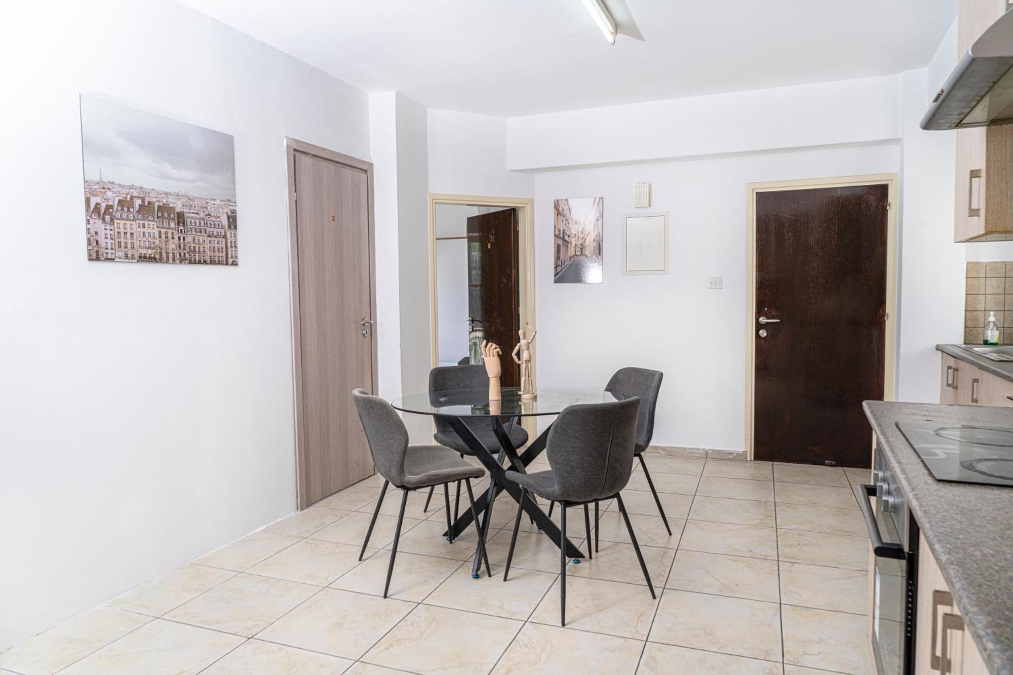 Private Room In Shared Flat Nikozja Zewnętrze zdjęcie